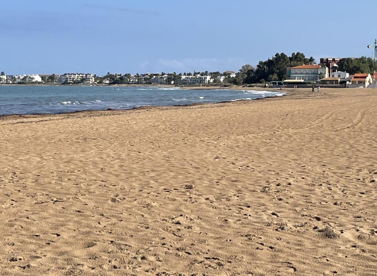 Apartamento 4 Personas, Amplias Terrazas Y 2Oo Mt De La Playa デニア エクステリア 写真