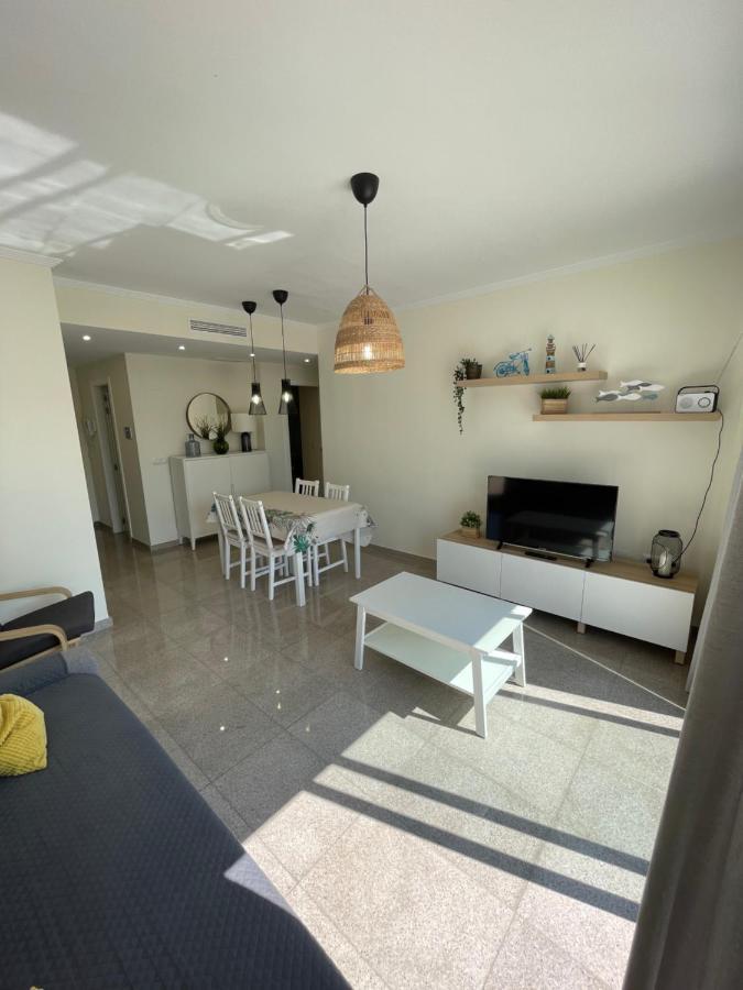 Apartamento 4 Personas, Amplias Terrazas Y 2Oo Mt De La Playa デニア エクステリア 写真